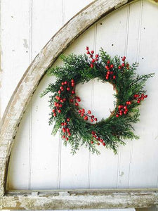 Red Cedar with Berries Candle Ring 14"