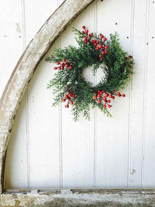 Red Cedar with Berries Candle Ring 10.5"